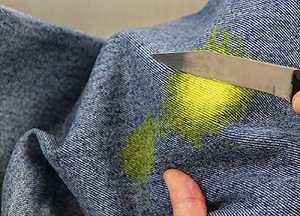 Чем вывести краску с одежды в домашних условиях засохшую