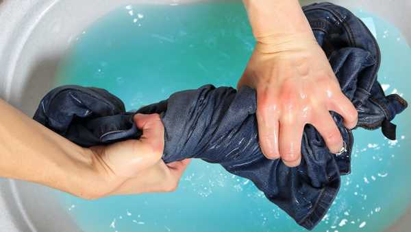 Как очистить с одежды засохшую монтажную пену