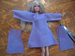 Как сделать кукле одежду