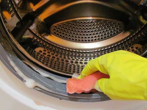 Можно ли чистить стиральную машину доместосом