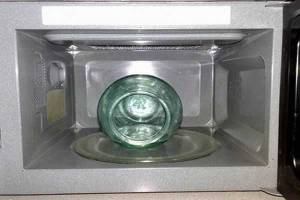 Стерилизация банок в микроволновке без воды